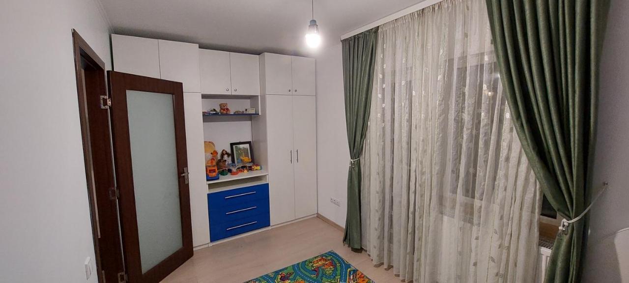 Apartament Cu 3 Camere Cluj-Napoca Buitenkant foto